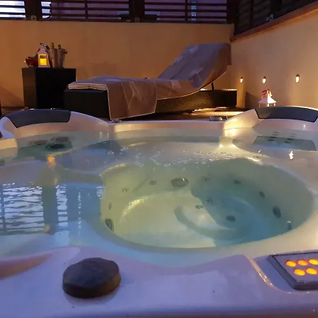 Villetta Con Piscina *