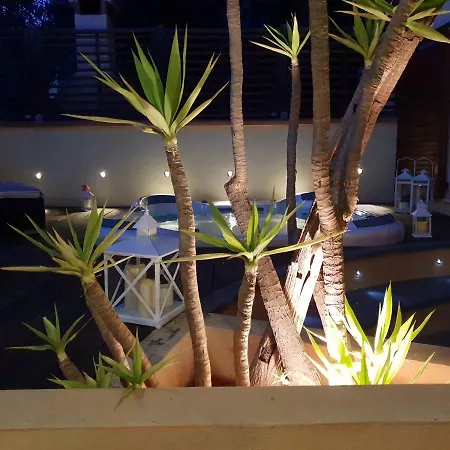 Villetta Con Piscina * 풀라