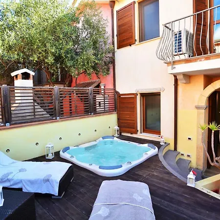 Villetta Con Piscina 펜션 *